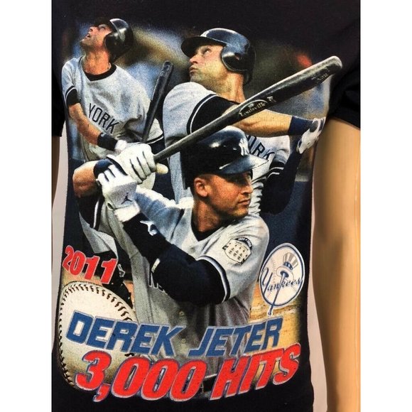 Hanes Men’s Shirt Classic Baseball Blue Crew Neck Short Sleeve Cotton S - Picture 3 of 10